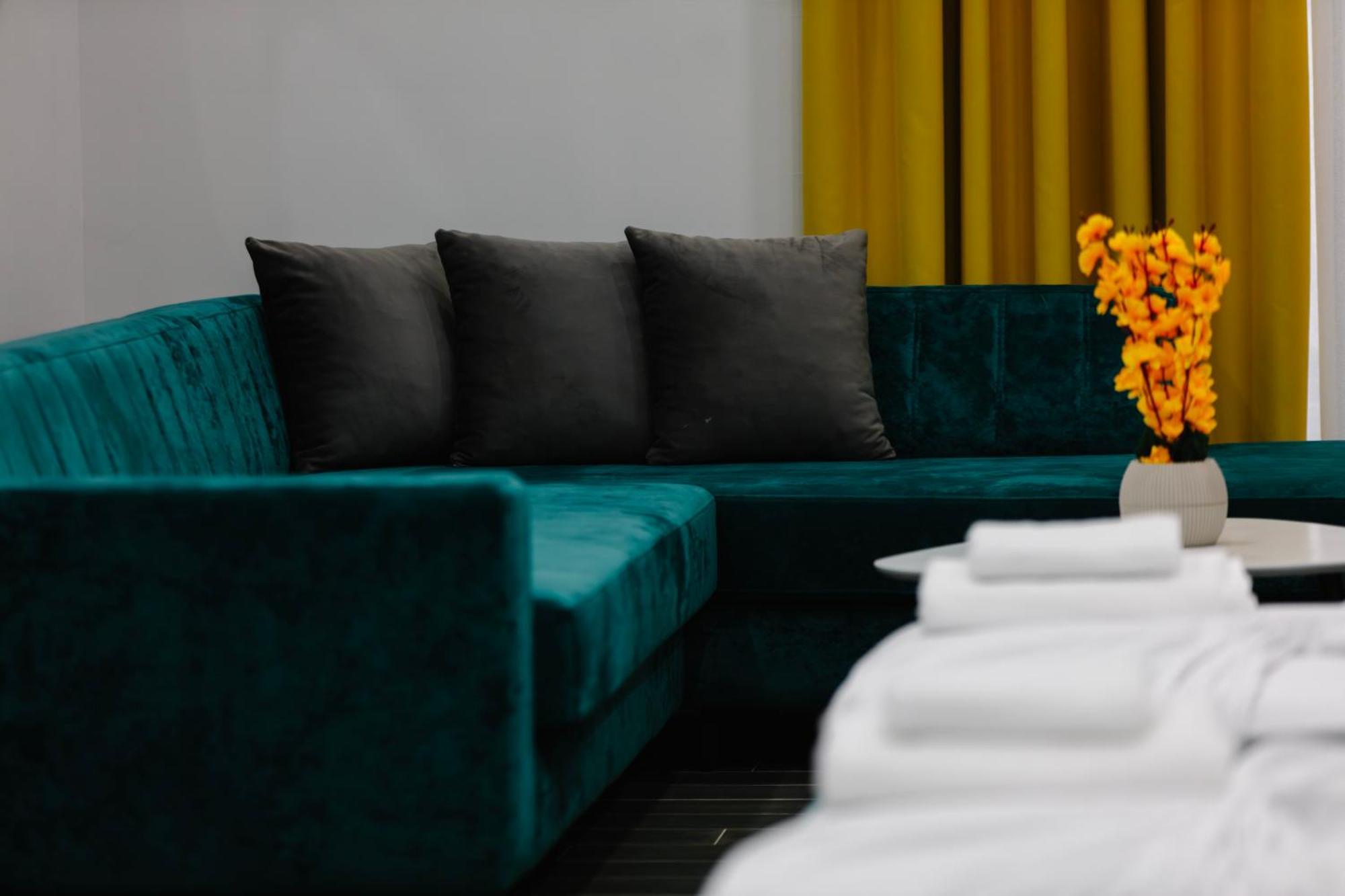 Andor Luxury & Duplex 3* Kryemëdhej