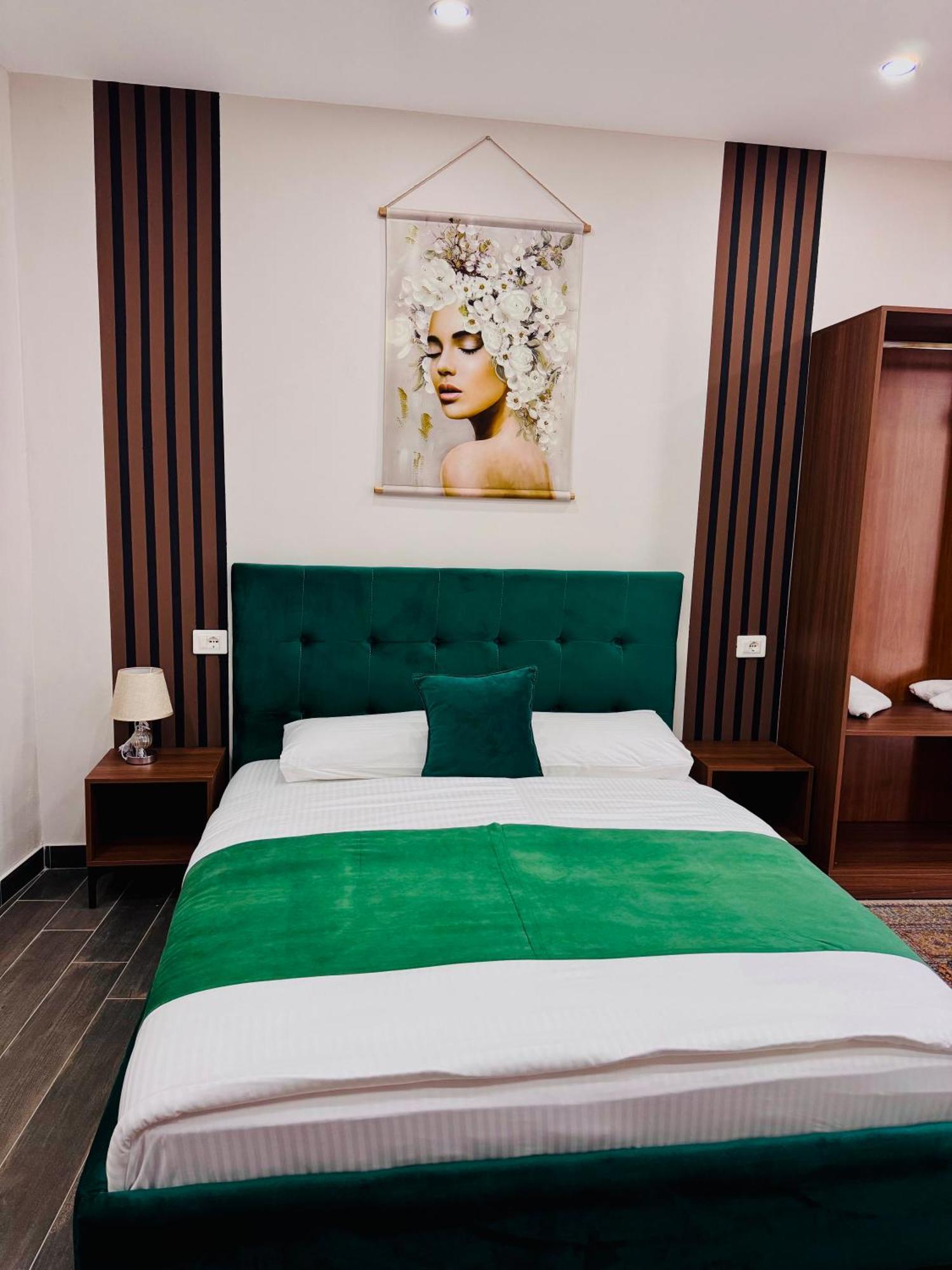 Andor Luxury & Duplex Hotel 3*