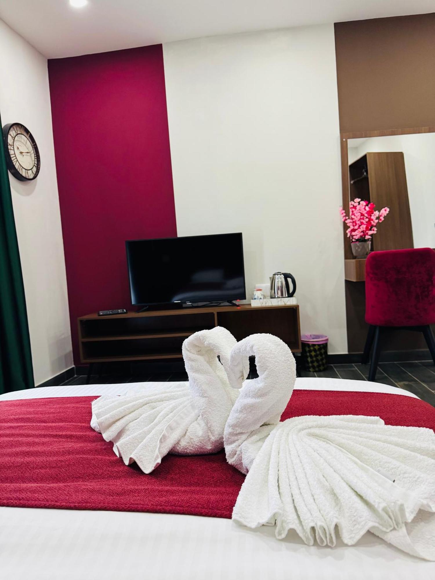 Andor Luxury & Duplex 3* Kryemëdhej