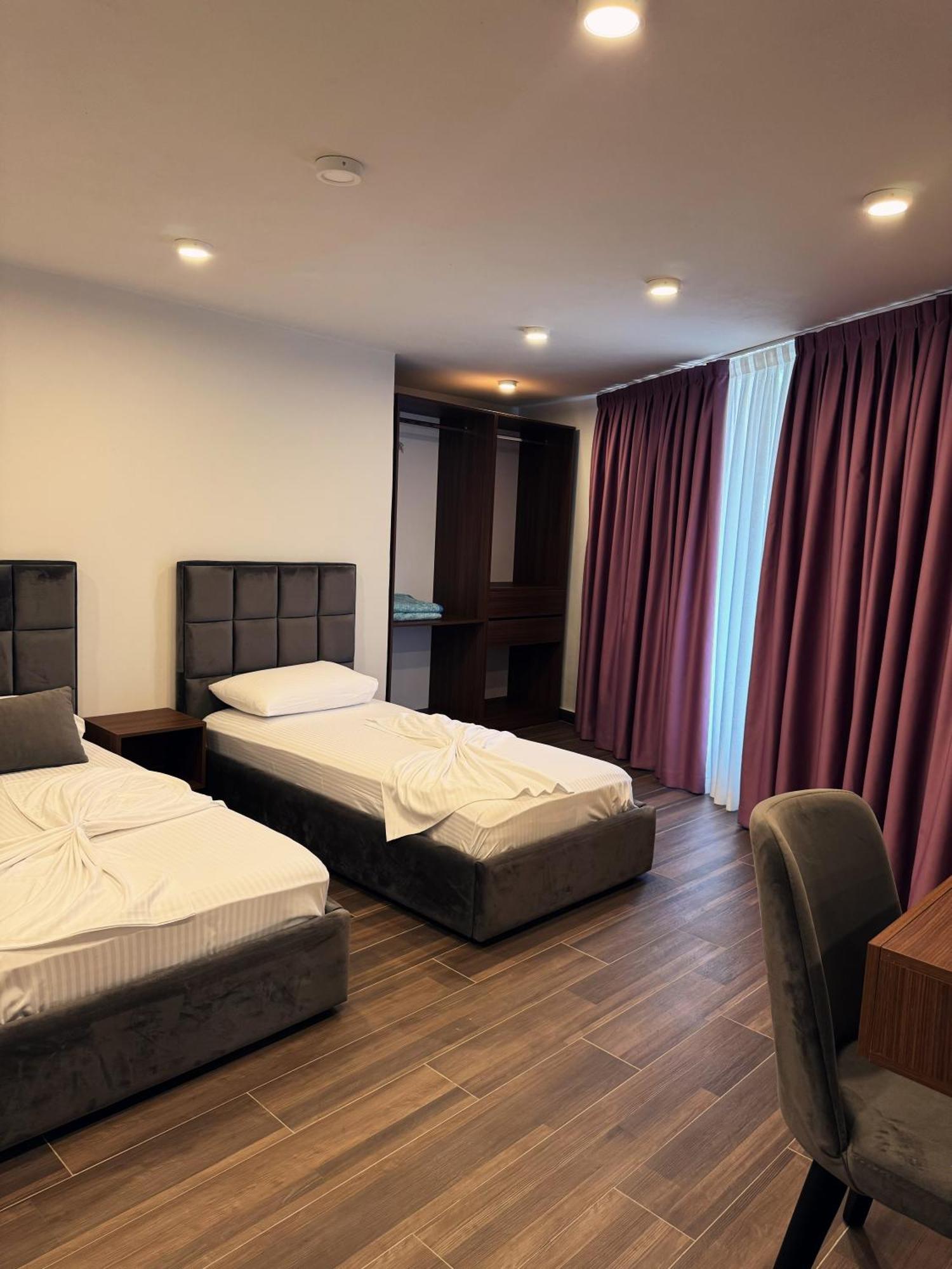 Andor Luxury & Duplex 3* Kryemëdhej