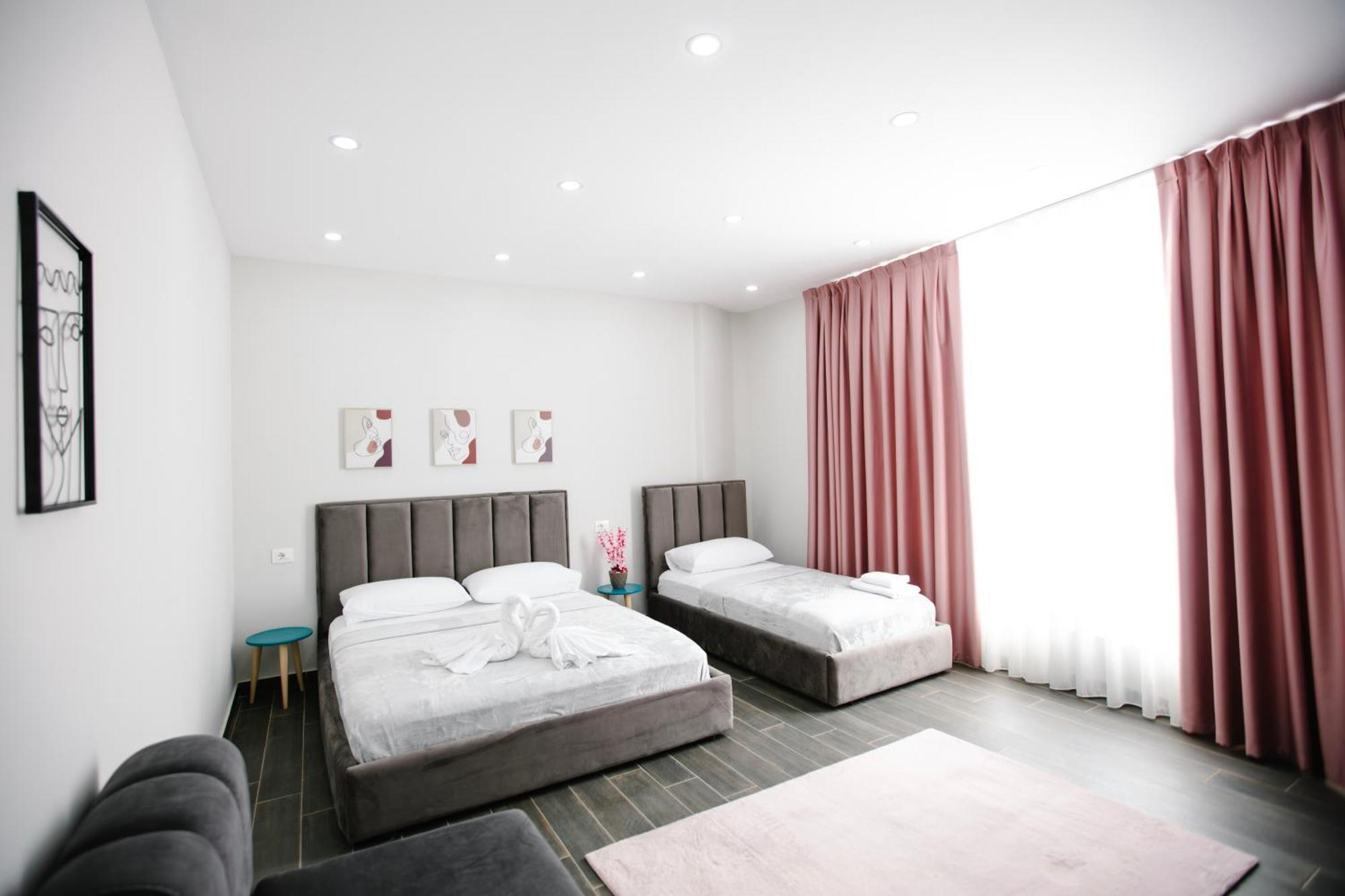 Hotell Andor Luxury & Duplex 3*